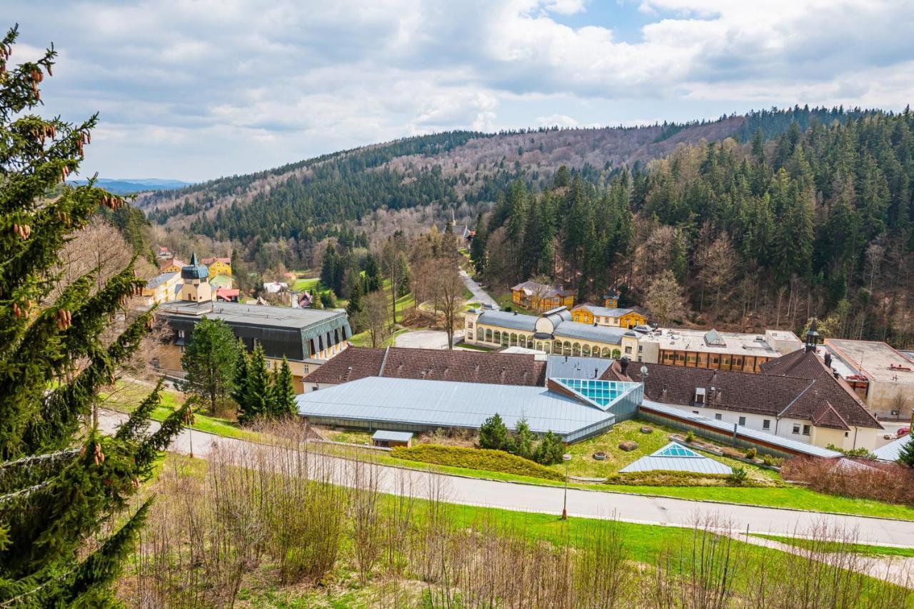 Penzion Zamecek Janské Lázně Extérieur photo
