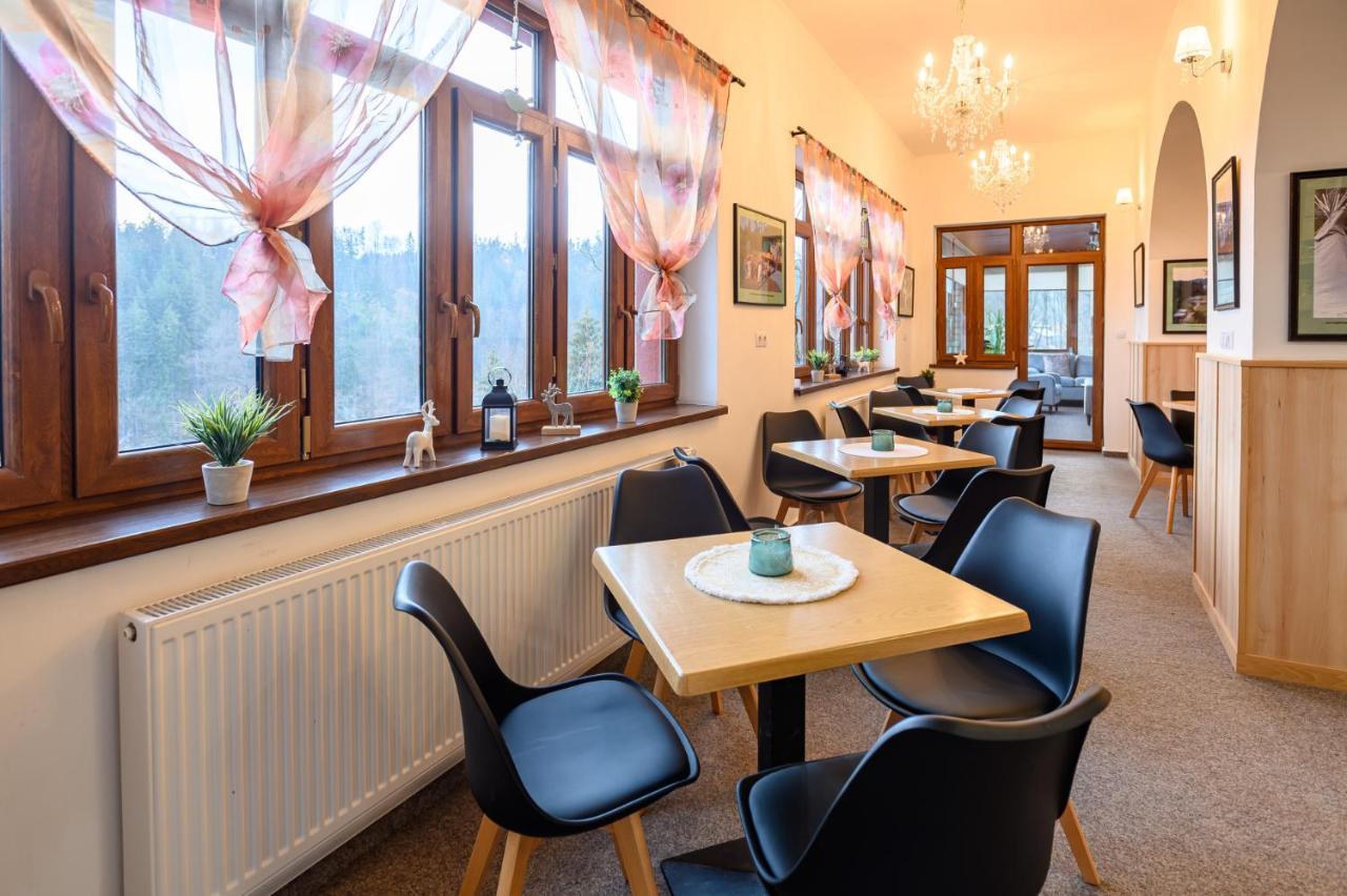 Penzion Zamecek Janské Lázně Extérieur photo